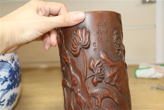 A Chinese bamboo brushpot, height 16.5cm